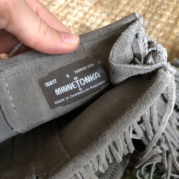 NWOT Minnetonka Moccasins size 5 - Picture 5 of 6
